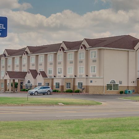 Microtel Inn & Suites By Wyndham Oklahoma City Airport Bethany Exterior foto