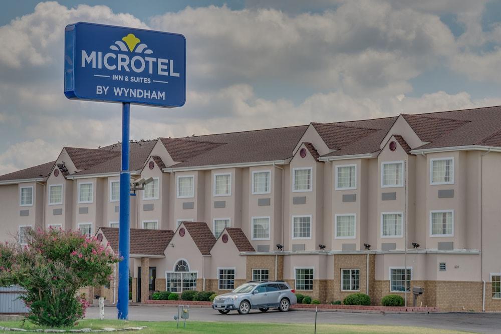 Microtel Inn & Suites By Wyndham Oklahoma City Airport Bethany Exterior foto